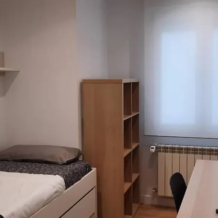 Milan 2 아파트 *